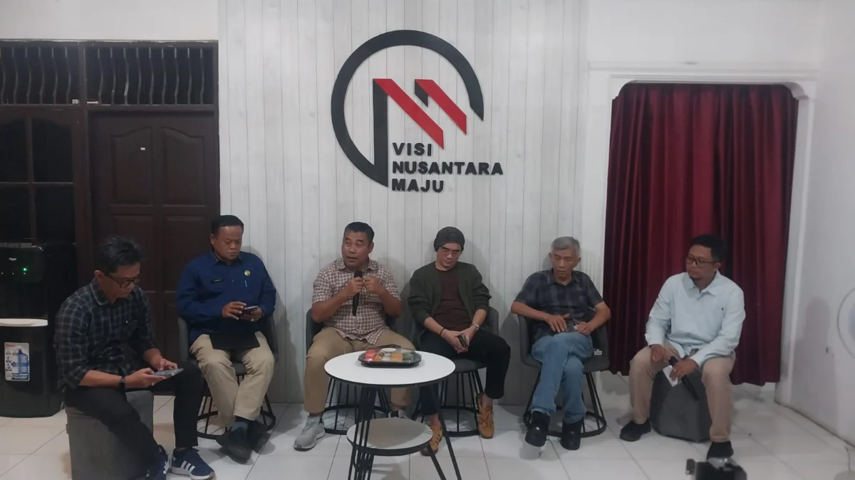 Visi Nusantara Maju Gelar Diskusi Bahas 100 Hari Kinerja Pemkab Bogor Visi Nusantara Maju (Vinus)