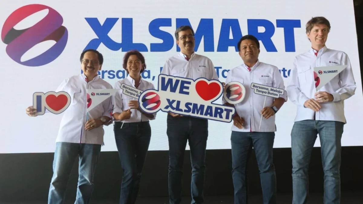 XLSMART Resmi Bergabung, Siap Perluas Jangkauan dan Pengalaman Digital di Jabar, Jateng, dan DIY