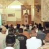 Naskah Khutbah Jumat Tentang Pembagian Manusia dalam Tiga Kelompok Naskah khutbah Jumat minggu ini tentang kelompok manusia.