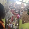 Rumah Ibu Tunggal di Sukaraja Ambruk Dihantam Hujan Deras, Butuh Bantuan Perbaikan