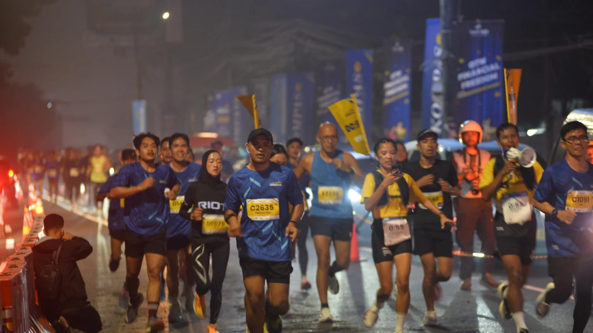 3.100 Pelari Dalam dan Luar Negeri Ikuti Bank bjb Bandoeng 10K Peserta kompetisi lari Bank Bjb Bandoeng 10K.