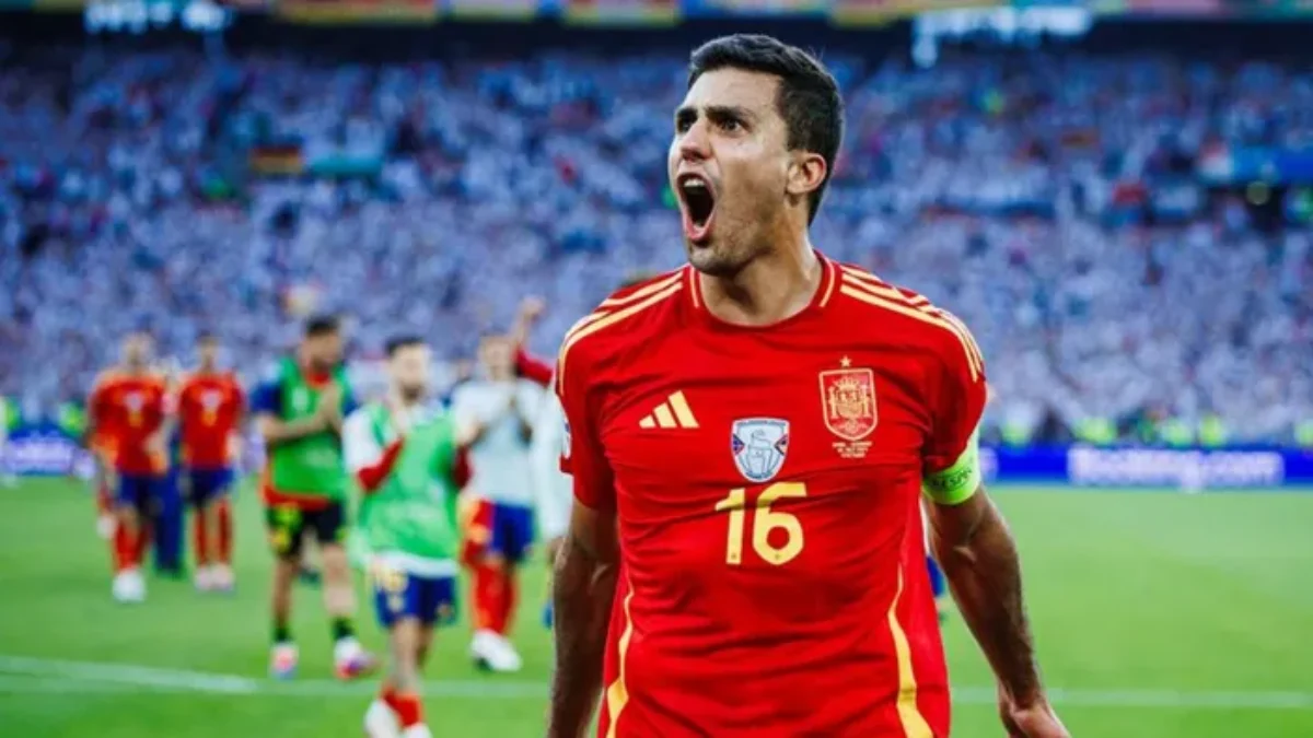 Rodri gelandang Timnas Spanyol dan Man City yang diincar Real Madrid. /Instagram @sefutbol