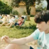 MV lagu baru TXT "Love Language" yang trending.