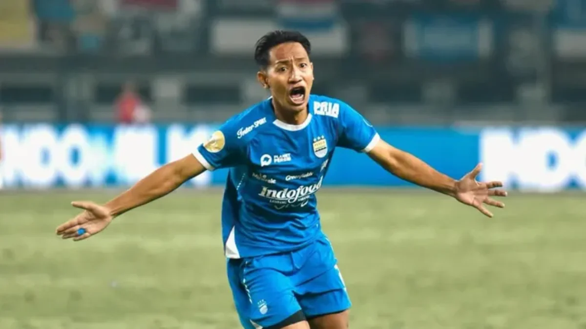 Beckham Putra Dipanggil Timnas, Kluivert Abaikan Elkan Baggot Beckham Putra Resmi Dipanggil ke Timnas Indonesia/IG @beckham_put7/