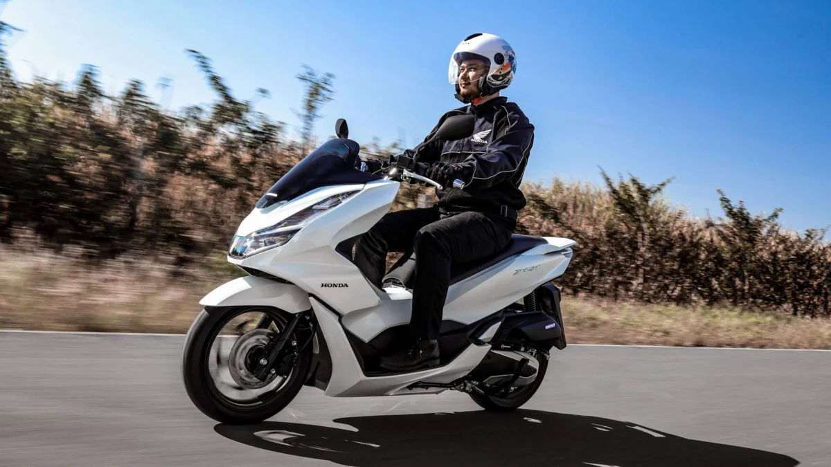 5 Keunggulan Honda PCX yang Perlu Kamu Ketahui