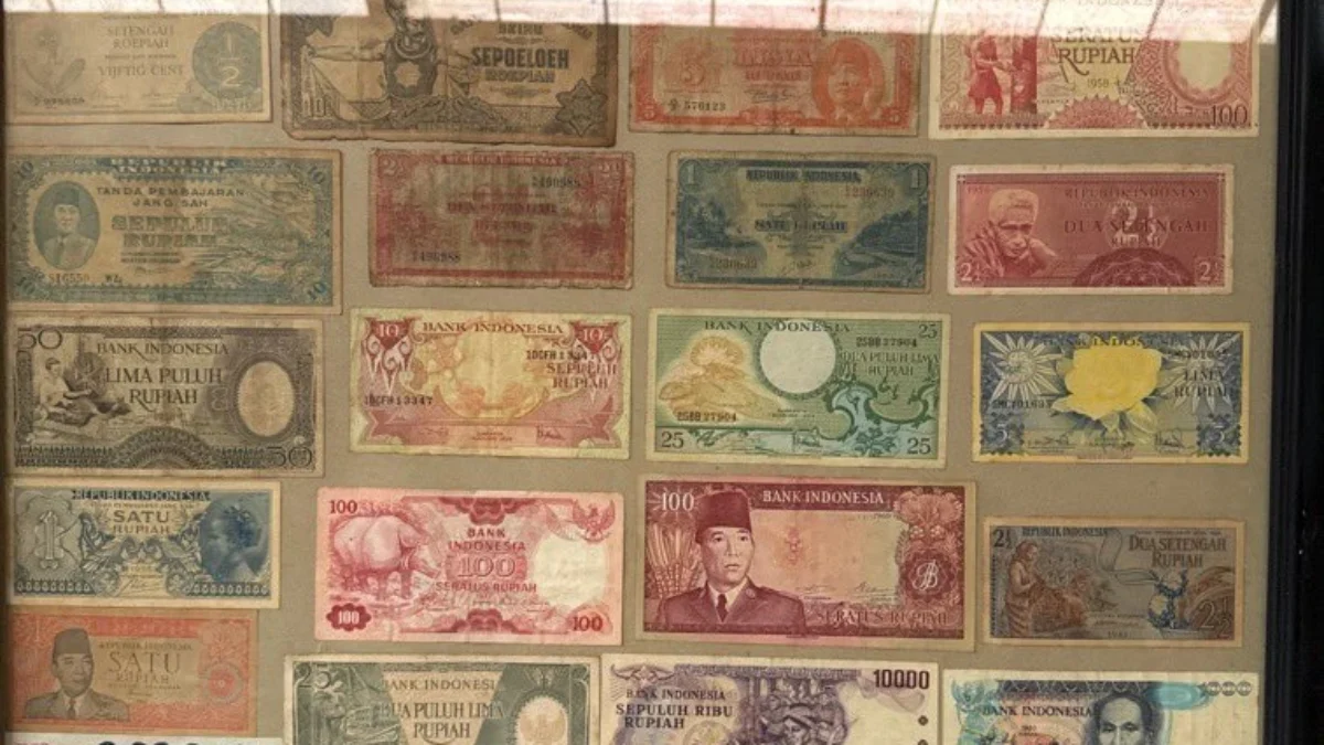 5 Uang Kuno yang Paling Dicari Kolektor Hingga Ratusan Juta! 5 Uang Kuno yang Paling Dicari Kolektor Hingga Ratusan Juta!