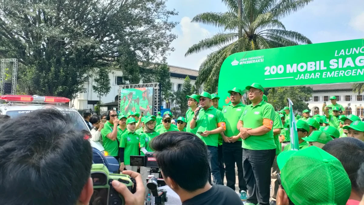 Progam Gerak Tanggap Darurat, DPW PKB Jabar Luncurkan 200 Mobil Siaga dan Ambulans Progam Gerak Tanggap Darurat, DPW PKB Jabar Luncurkan 200 Mobil Siaga dan Ambulans