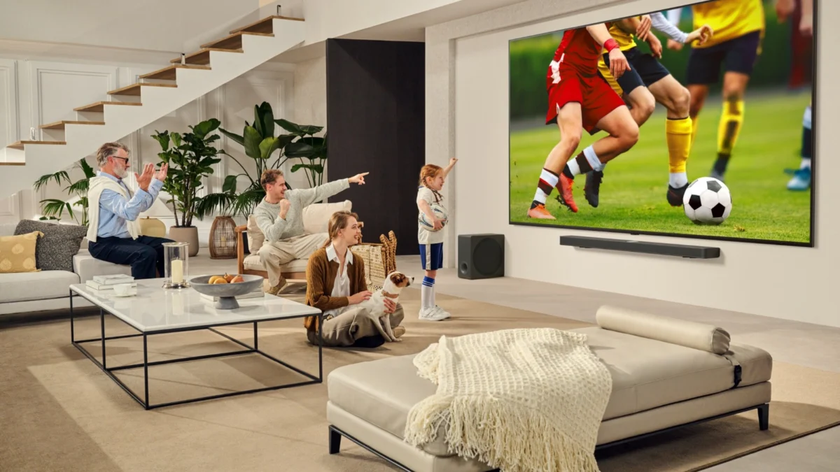 TV LCD Premium QNED evo 2025 yang baru di rilis LG Electronic.