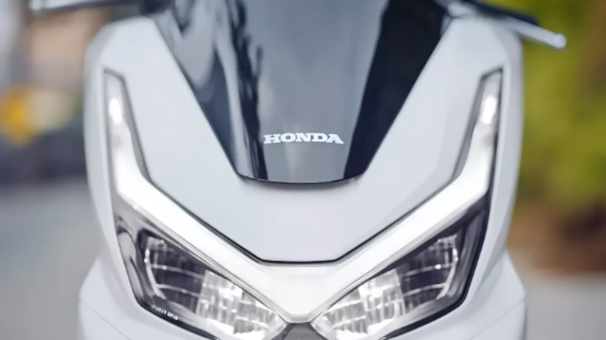 Jajal 9 Kekurangan Honda PCX 160 Incaran Motor Matic Kaum Menengah Jajal 9 Kekurangan Honda PCX 160 Incaran Motor Matic Kaum Menengah