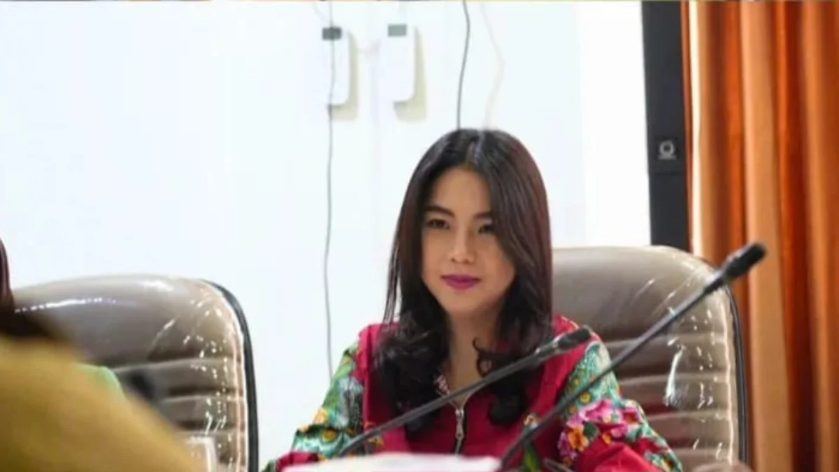 Anggota Komisi II DPRD Kota Bandung dari Fraksi PSI, Sherly Theresia memberikan apresiasi terhadap kegiatan pasar murah di Kota Bandung menjelang Iduladha 2025.