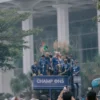 Selebrasi Persib Juara Liga 1 2024/2025, Farhan: Tetap Jaga Suasana Kondusif! Selebrasi Persib Juara Liga 1 2024/2025, Farhan: Tetap Jaga Suasana Kondusif!