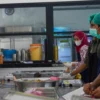 Ilustrasi: Dapur SPPG di Sekolah Bosowa Bina Insani, Kota Bogor. (Yudha Prananda / Jabar Ekspres)