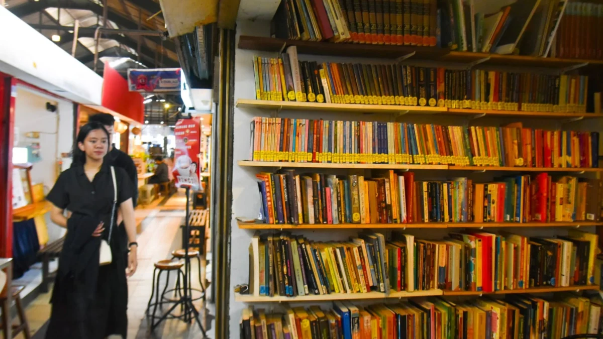 Perpustakaan Lost Tjihapit