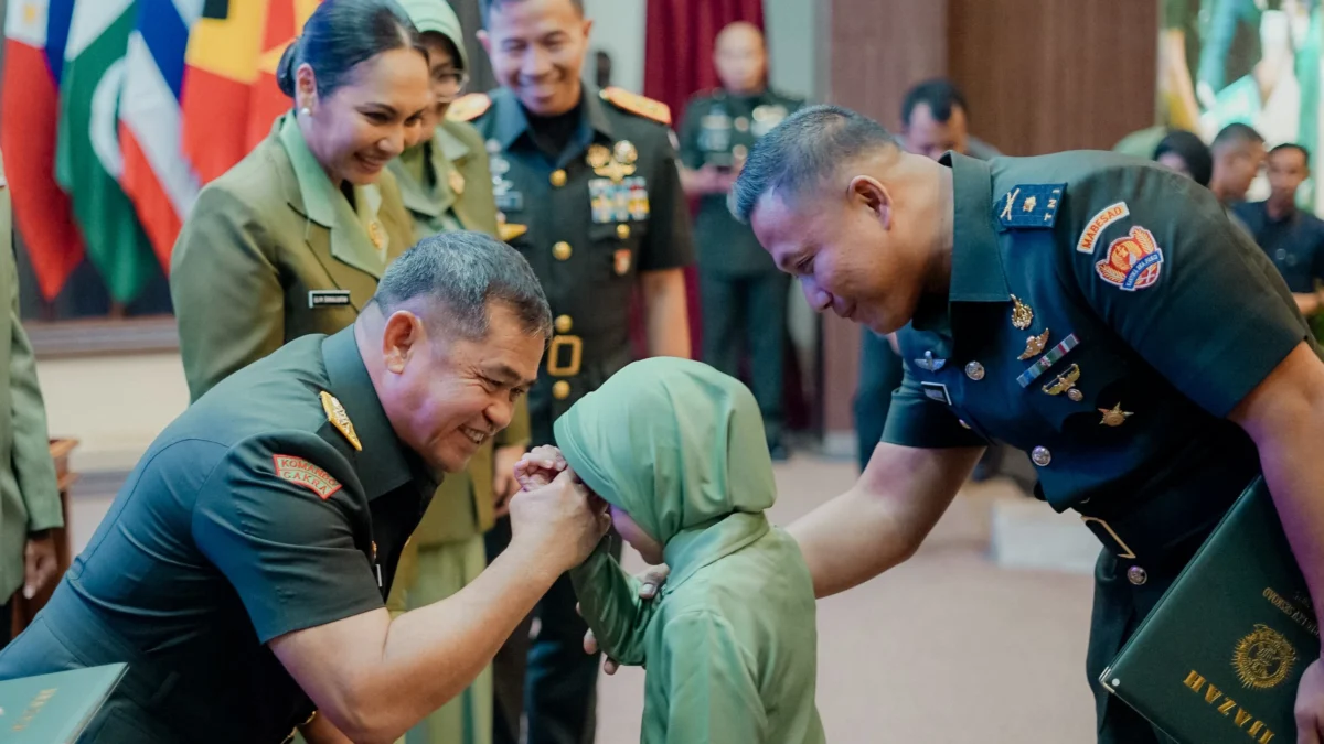 Kasad Pimpin Upacara Penutupan Dikreg LXV Seskoad: 270 Pasis Siap jadi Pemimpin Masa Depan