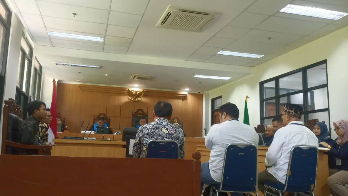 Gugat Pemberhentian dari KPU Jabar, Ummi Wahyuni Hadirkan Tiga Ahli di Sidang PTUN Jakarta Mantan Ketua KPU Provinsi Jawa Barat, Ummi Wahyuni, menghadirkan tiga ahli di Sidang PTUN