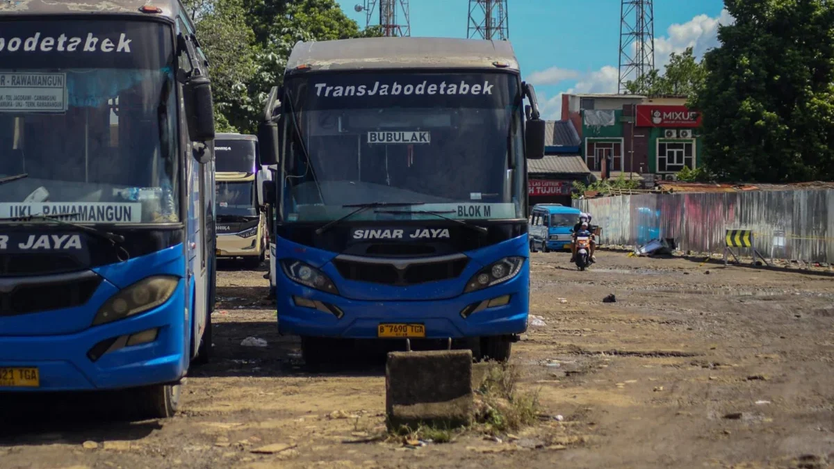 Revitalisasi Terminal Bubulak Telan Rp11,2 M, Wawalkot Bogor Wanti-wanti Dishub Ilustrasi: Suasana di Terminal Bubulak, Kecamatan Bogor Barat, Kota Bogor. (Yudha Prananda / Jabar Ekspres)
