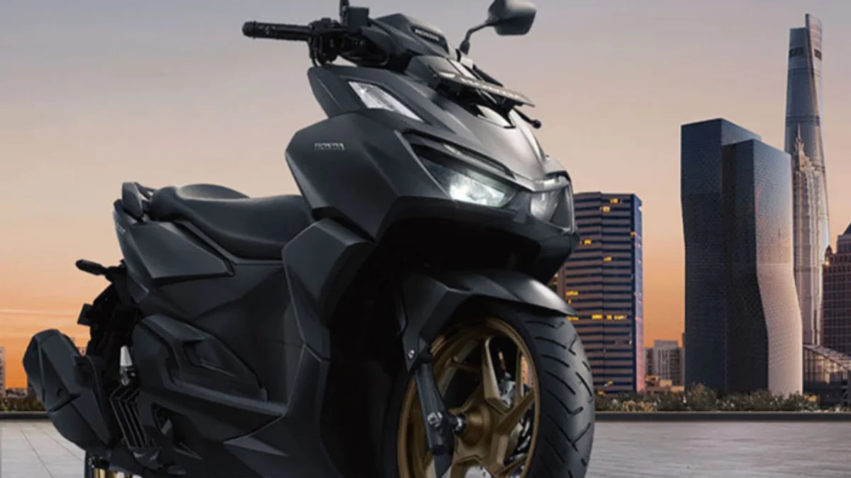 Penampakan New Honda Vario 160 2025 si Gagah dan Gacor di Jalan, Segini Harganya