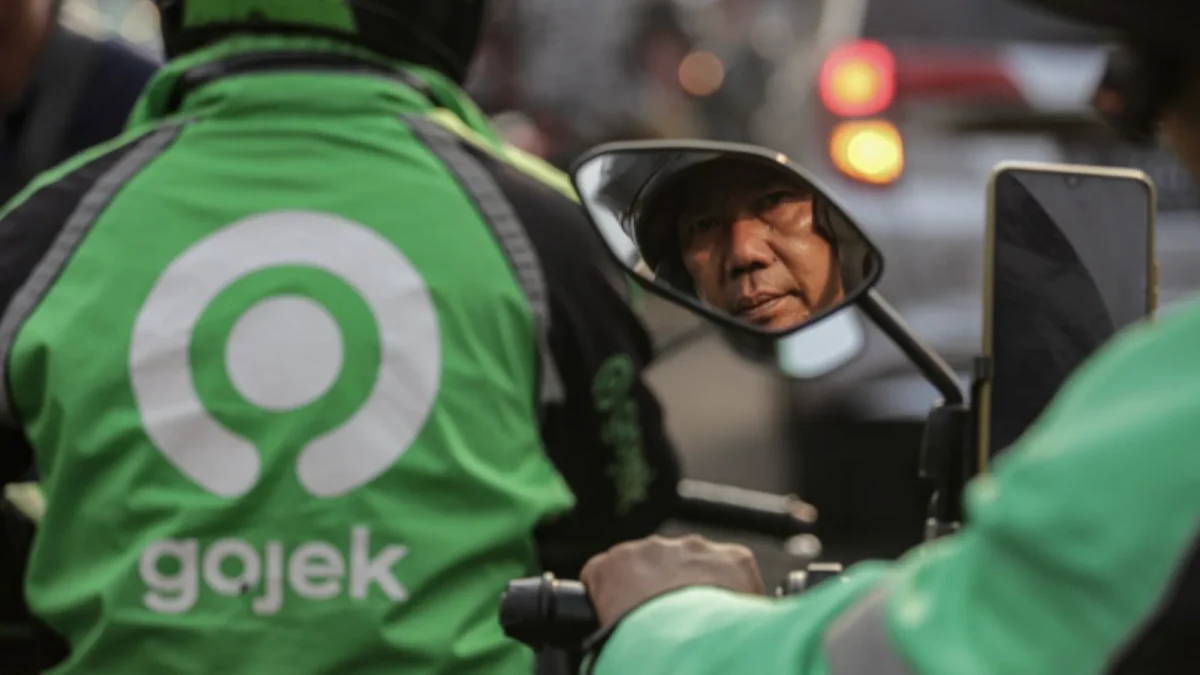 Perspektif Beragam dari Berbagai Pihak: Tanggapan Wacana Ojol Jadi Karyawan Tetap
