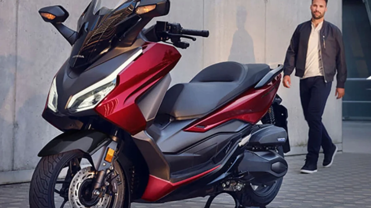Intip Kecanggihan Honda Forza 2025: Pilihan Ideal untuk Mobilitas Gaya dan Nyaman Honda Forza 2025