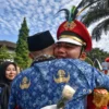 Upacara Hari Kebangkitan Nasional di Lapangan Gasibu. Petugas upacaranya siswa sekolah mengikuti pendidikan militer ala Dedi Mulyadi.