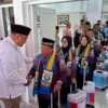 Rudy Susmanto Lepas 435 Calon Jemaah Haji /Sandika Fadilah/Jaba Ekspres/