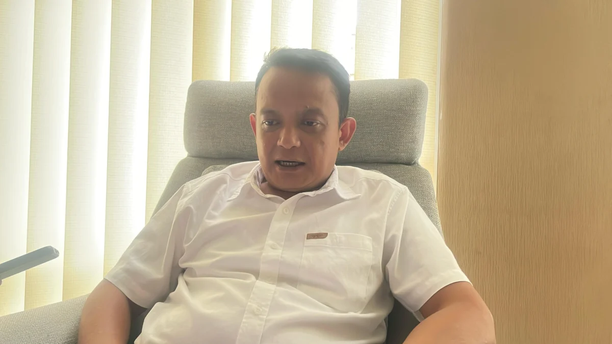 Efisiensi Anggaran 2025, Rp59,8 Miliar Dialihkan ke Sektor Prioritas di Kabupaten Bandung Sekretaris Badan Keuangan dan Aset Daerah (BKAD) Kabupaten Bandung, Asep Setiadi saat ditemui di kantornya, Jumat (2/5/2025). Foto Agi