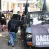 lustrasi: Warga Dago Elos saat melakukan aksi di depan PTUN. Foto: Dimas Rachmatsyah / Jabar Ekspres