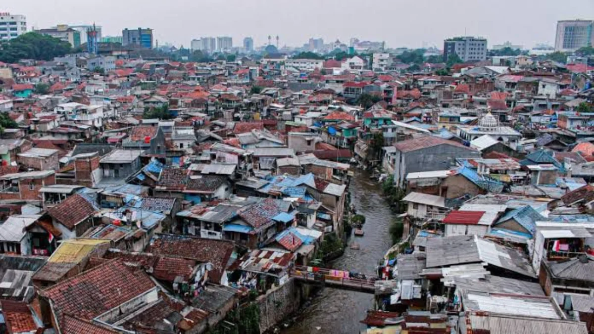4 Kecamatan di Kota Bandung Disasar Program Berbenah Kampung, 500 Rumah Bakal Direhab Foto ilustrasi rutilahu di Kota Bandung. (Sadam / JE)