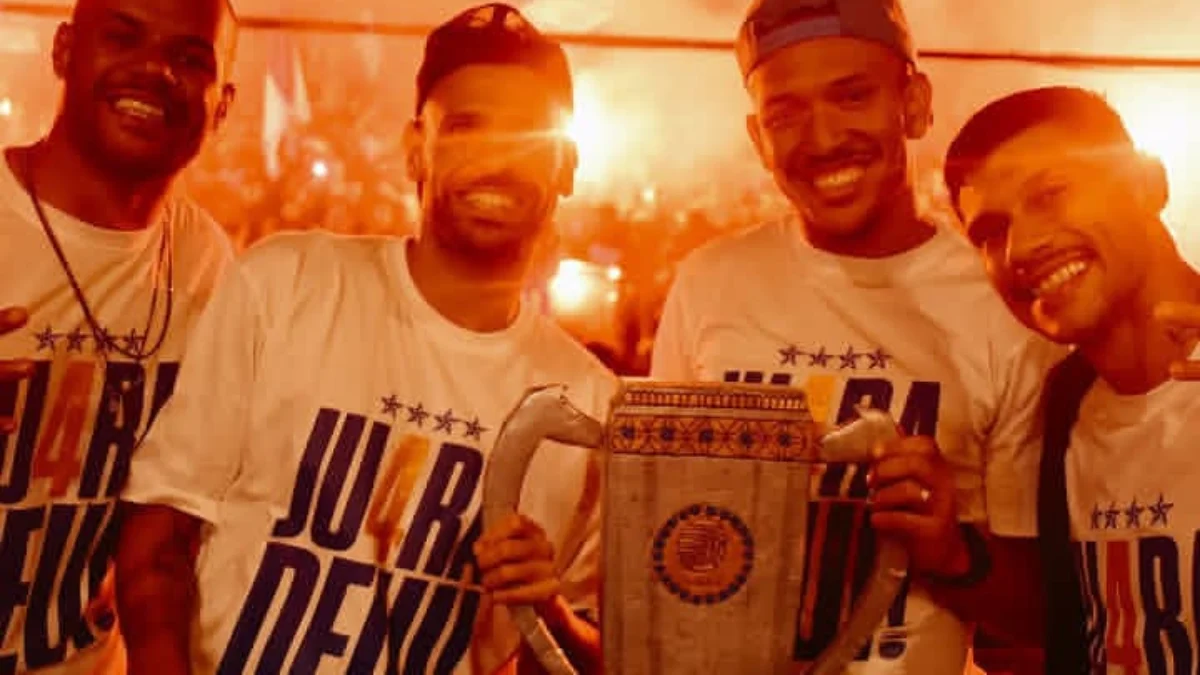 Bantu Persib Raih Gelar Juara Liga 1, Bobotoh Serbu Akun Instagram Persik Kediri