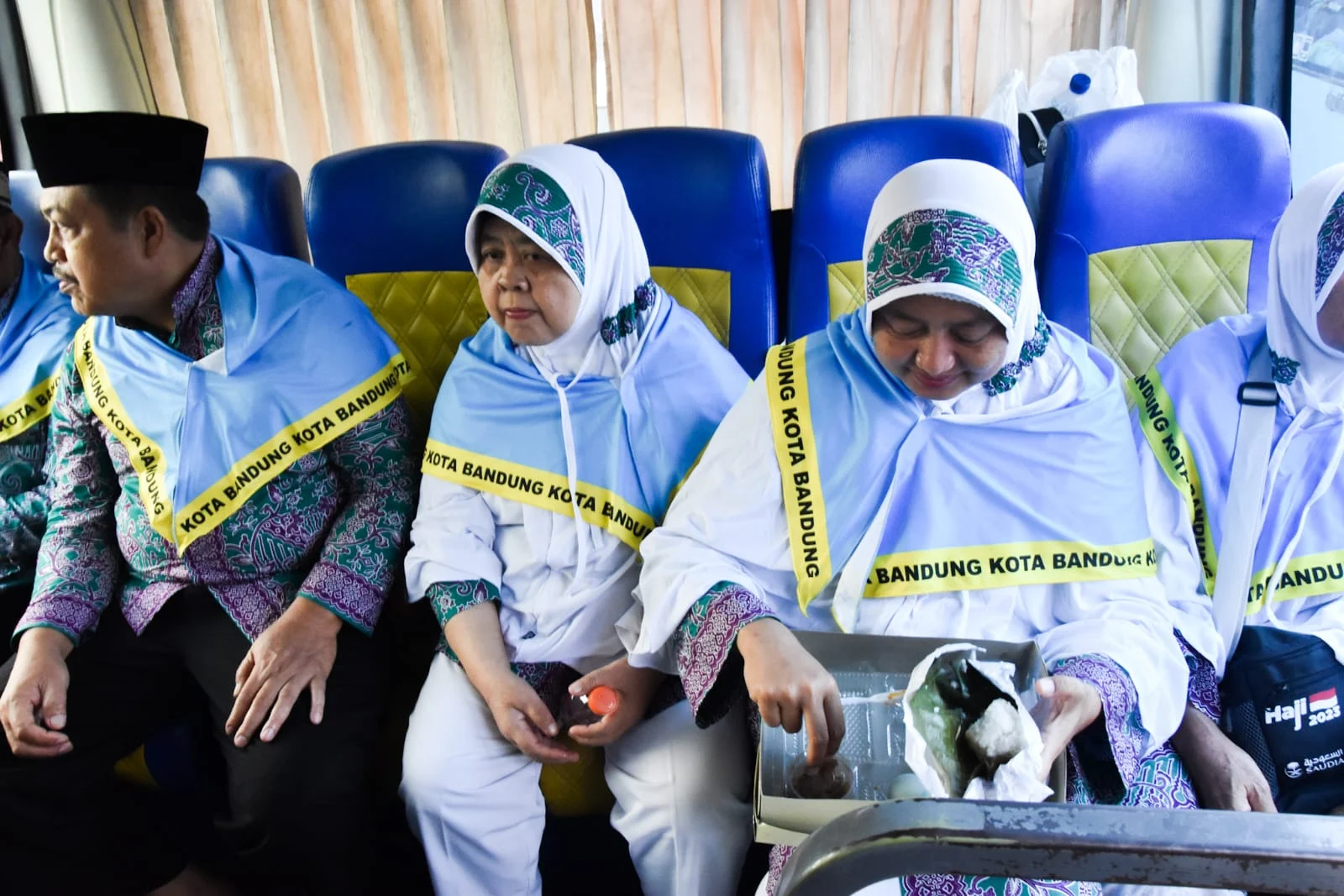 435 Calon Haji Cimahi Siap Berangkat, Tedi 90 Tahun Jadi J…