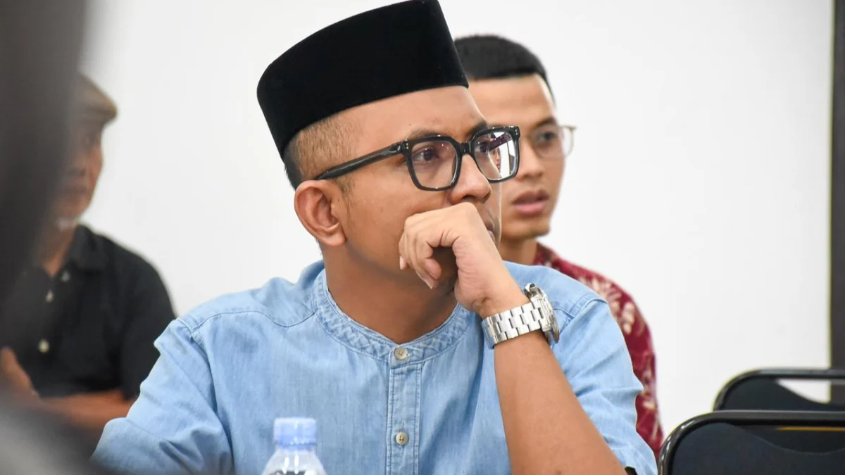 Anggota DPRD Provinsi Jawa Barat dari Fraksi Partai Kebangkitan Bangsa (PKB), Maulana Yusuf Erwinsyah menyoroti kompleksnya persoalan di Jabar, tapi Pemprov malah sibuk rayakan pertumbuhan ekonomi dan banggakan citra Gubernur Dedi Mulyadi.