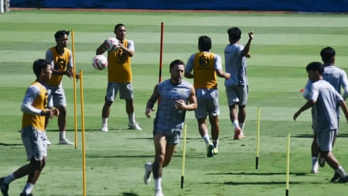 Salah Satu Pemain Muda Persib Bakal Abroad Salah Satu Pemain Muda Persib Bakal Abroad