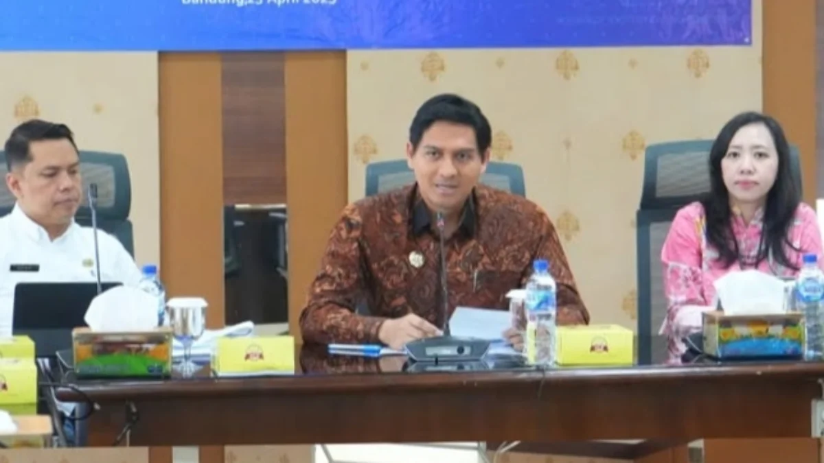 RUPS BPR Indramayu Jabar bersama para pemegang saham beberapa waktu lalu.(ist)