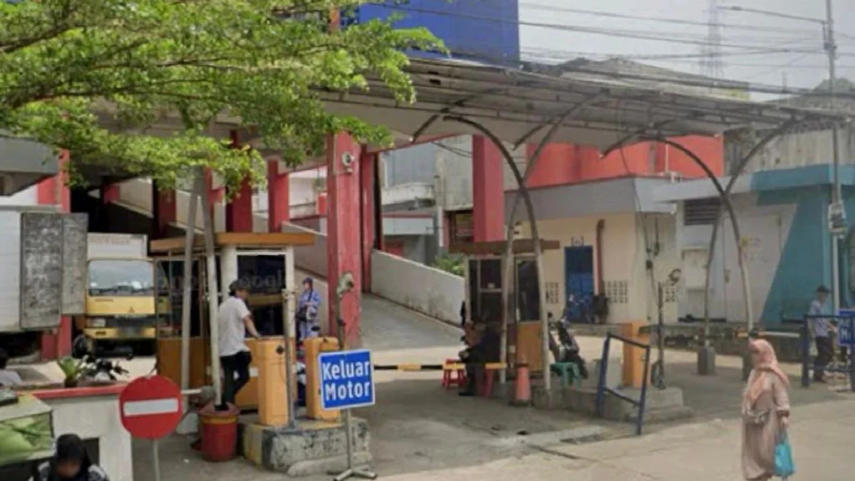 Ilustrasi juru parkir di Pasar Tagog Padalarang, Bandung Barat. Dok Jabar Ekspres/Suwitno