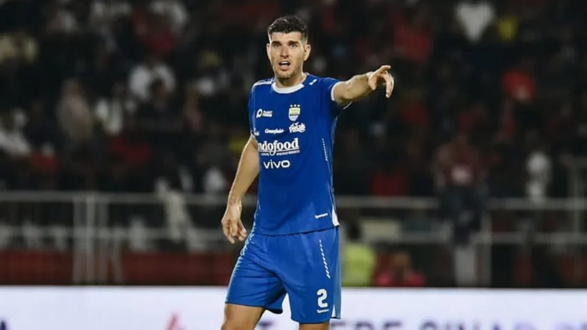 4 Bek yang Bisa Gantikan Nick Kuipers di Persib Bandung, Siapa Saja? Ada beberapa bek yang bisa gantikan Nick Kuipers di skuad Persib Bandung untuk musim depan.