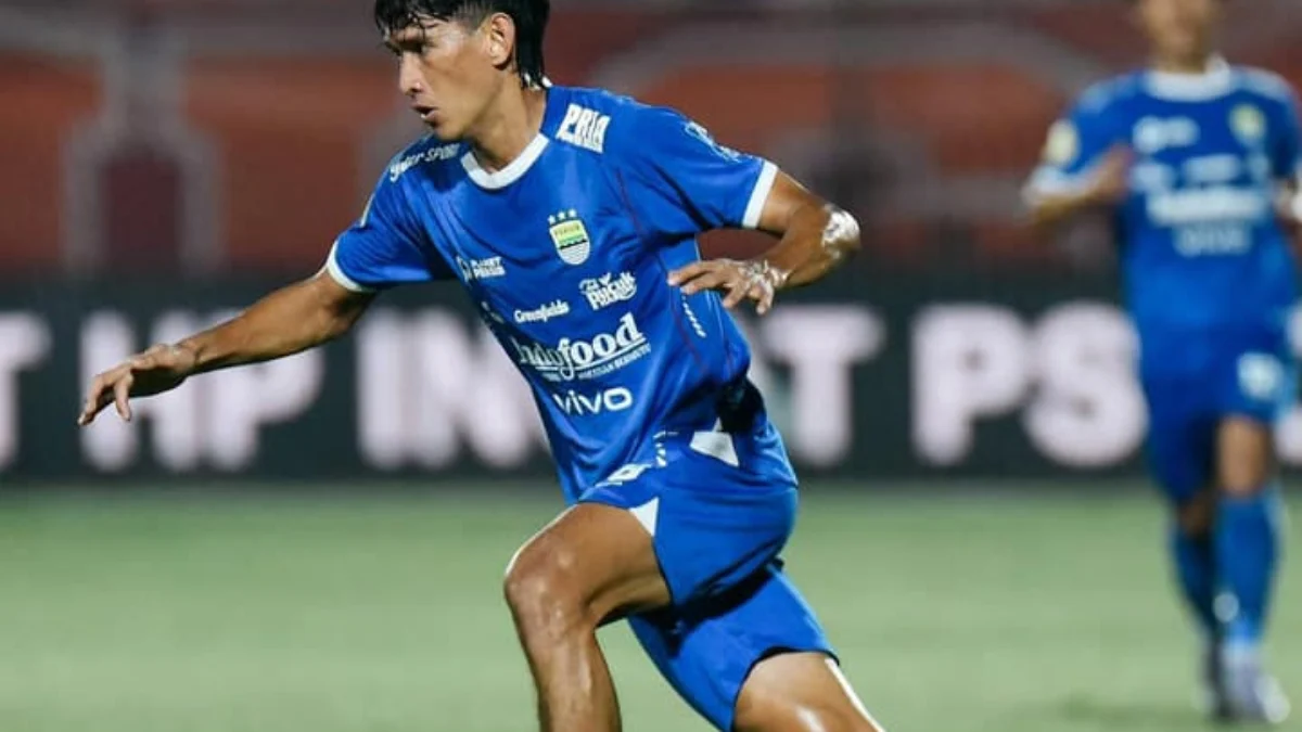 Ryan Kurnia Bakal Pergi dari Persib dan Gabung Klub Ini? Ryan Kurnia Bakal Pergi dari Persib dan Gabung Klub Ini?
