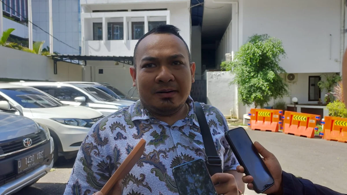 Kecewa Atas Putusan Hakim, Kuasa Hukum Mantan Kabid Penegak Perda Satpol PP Cimahi Pastikan Bakal Ajukan Banding Kuasa Hukum terdakwa kasus dugaan tindak pidana korupsi yang menjerat manatan Kepala Bagian Penegakan Peraturan Daerah Satpol PP Kota Cimahi, Ranto Sitanggang, Rizki Rizgantara, S.H.,
