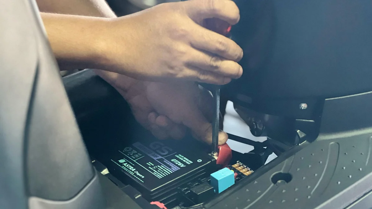 Penyebab Aki Sepeda Motor Cepat Melemah dan Cara Mencegahnya Penyebab Aki Sepeda Motor Cepat Melemah dan Cara Mencegahnya