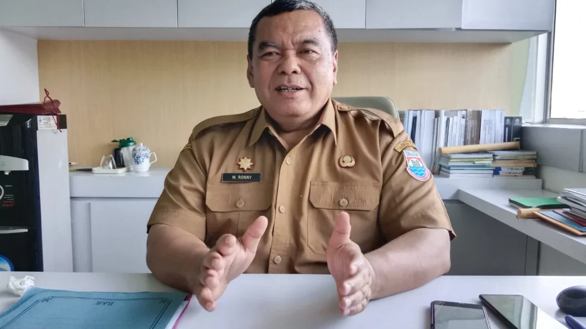 Kepala Bappenda Kota Cimahi, Mochamad Ronny (monk)