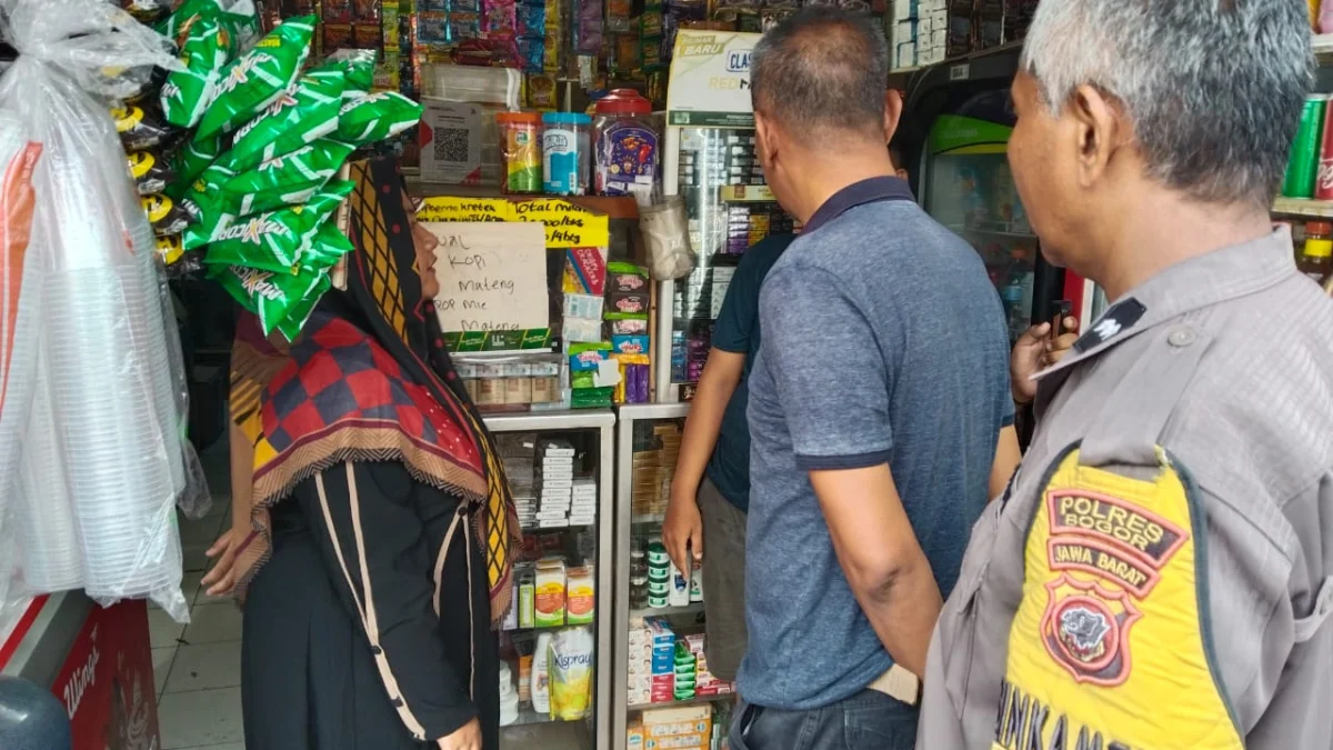 Viral Pria Ngaku Polisi Minta Uang di Ciomas, Polisi Tegaskan Tak Ada Unsur Premanisme Viral Pria Ngaku Polisi Minta Uang di Ciomas, Polisi Tegaskan Tak Ada Unsur Premanisme