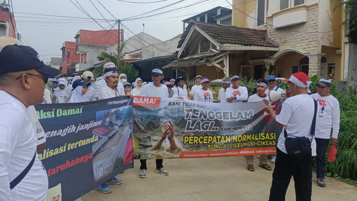 "Warga Vila Nusa Indah Desak Percepatan Normalisasi Sungai: 'Kami Tak Mau Tenggelam Lagi'"