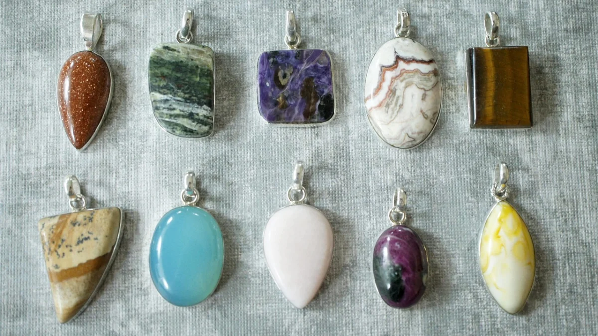 Rekomendasi Batu Akik yang Berkhasiat Datangkan Kewibawaan