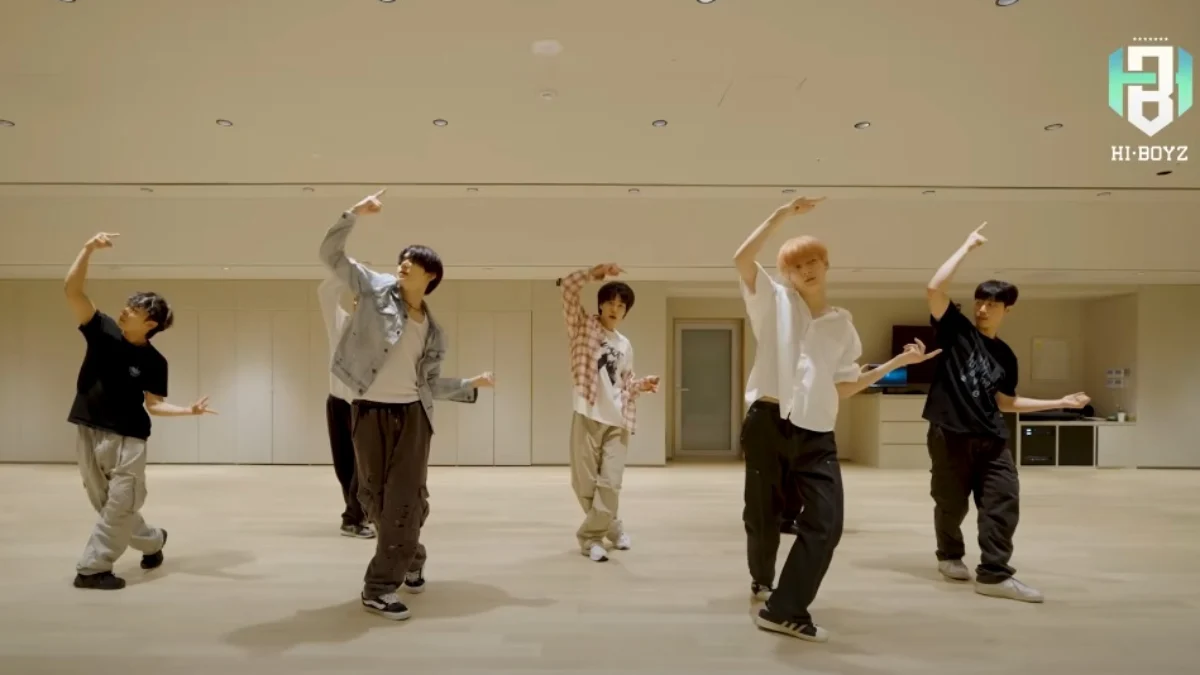 HI-BOYZ Resident Playbook Rilis Dance Practice When the Day Comes Grup Idol Fiksi HI-BOYZ yangs edang jadi perbincangan KPOPer