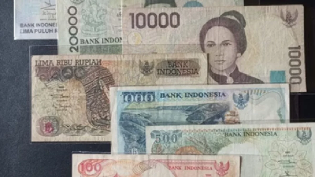 Uang Kertas Kuno Rp5.000 Tahun 1958 Bergambar Soekarno Bernilai Rp100 Juta, Dimana Jualnya? Uang Kertas Kuno Rp5.000 Tahun 1958 Bergambar Soekarno Bernilai Rp100 Juta, Dimana Jualnya?