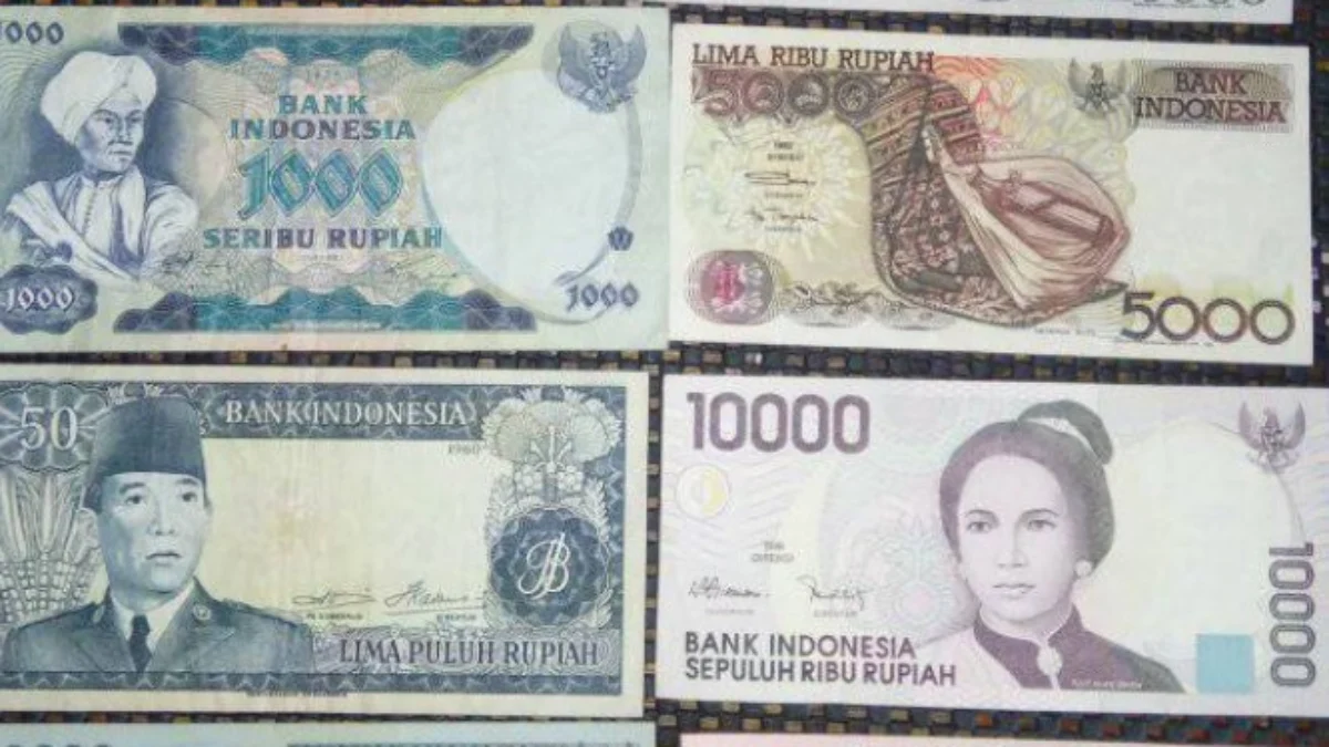 ILUSTRASI Kolektor uang kuno Bandung.