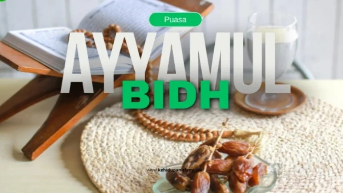 Puasa Ayyamul Bidh di bulan Dzulhijjah.
