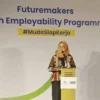 Staf Ahli Menteri Ketenagakerjaan Bidang Hubungan Antar Lembaga, Estiarty Haryani dalam acara Futuremakers Youth Employability Programme di Jakarta, Kamis (19/6/2025). (foto/ANTARA)