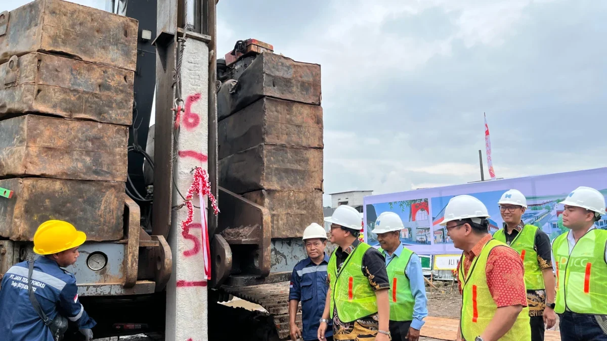 Pembangunan Pasar Rakyat Leuwiliang Dimulai, Tiang Pancang Pertama Resmi Ditanam Pembangunan Pasar Rakyat Leuwiliang Dimulai, Tiang Pancang Pertama Resmi Ditanam
