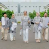 ILUSTRASI pulang sholat Idul Adha dengan memilih jalan yang berbeda. (Instagram @cottoninch_)
