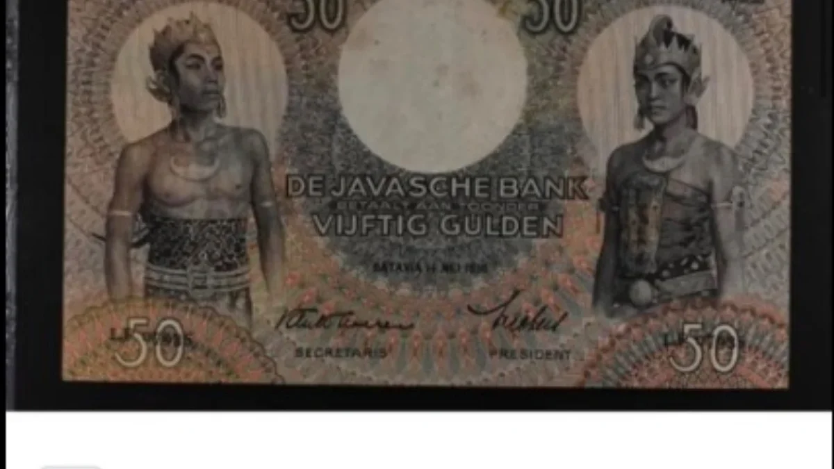 Jual beli uang kuno secara online.